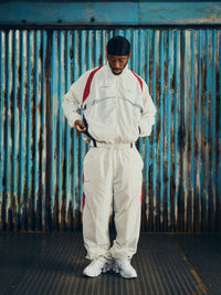 GRADIENT LITEWORK JACKET [CREAM]