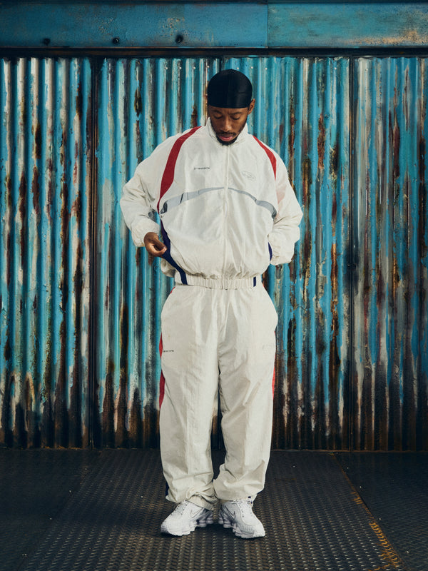 GRADIENT LITEWORK JACKET [CREAM]